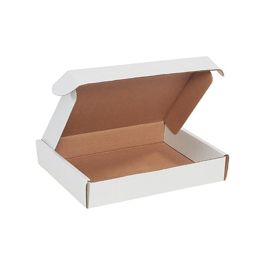 11 1/8 x 8-3/4 x 2'' White Deluxe Literature Mailers, 50PK